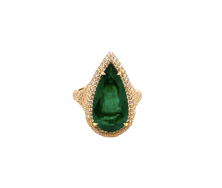 Cushion Cut Emerald Ring