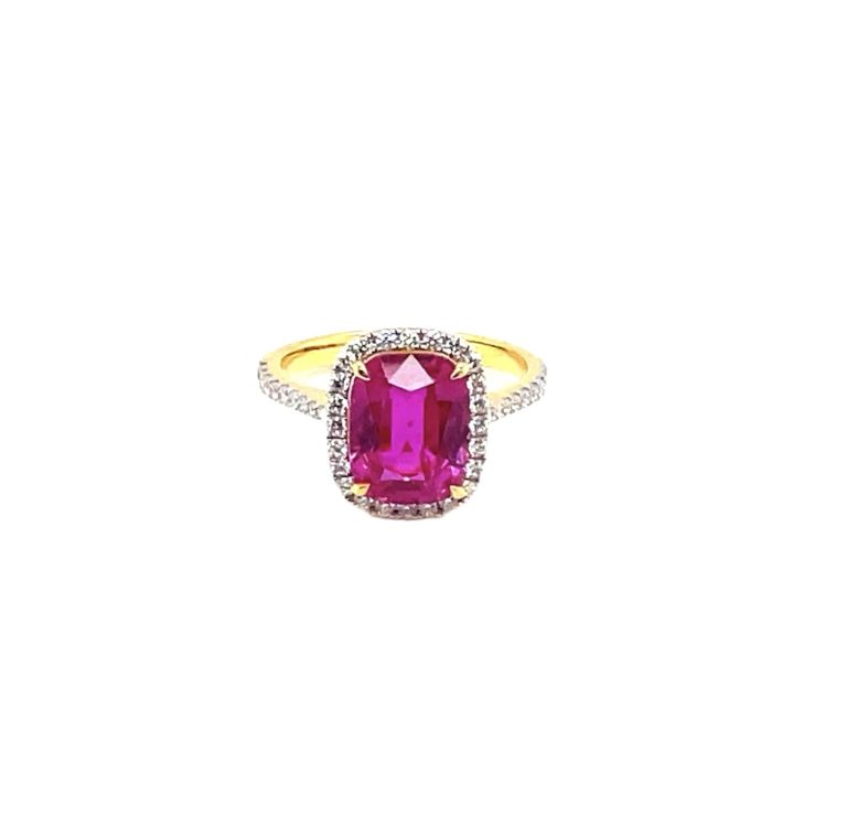 Oval ruby Ring